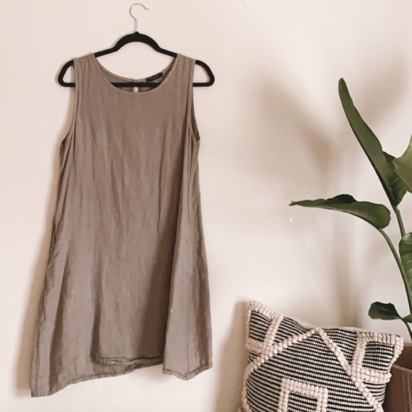 Dresses & Skirts - Neutral Linen Dress